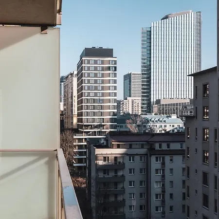 Platinum Towers, Sun&snow *